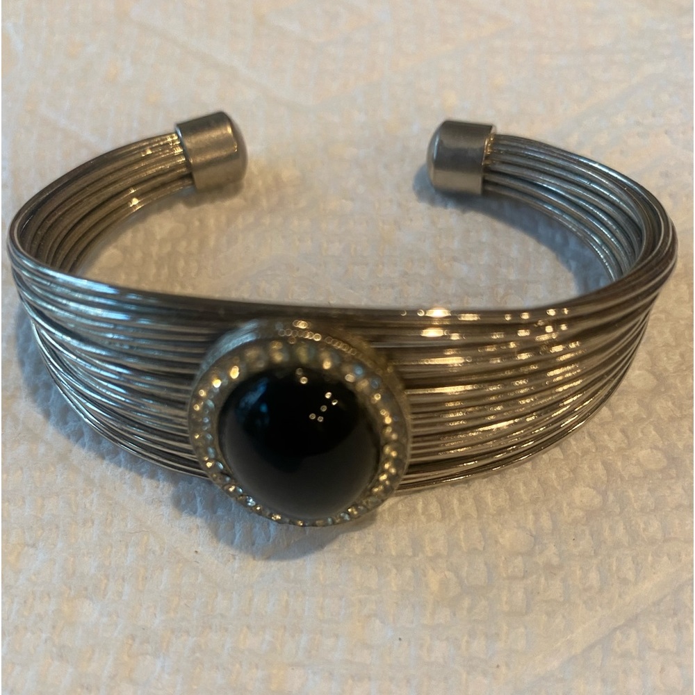 🎈BRACELET AS SHOWN🎈